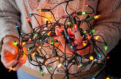 How much do Wholesale Christmas lights cost to operate?
