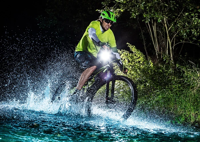 How to Select the Safest Wholesale Bicycle Lights?